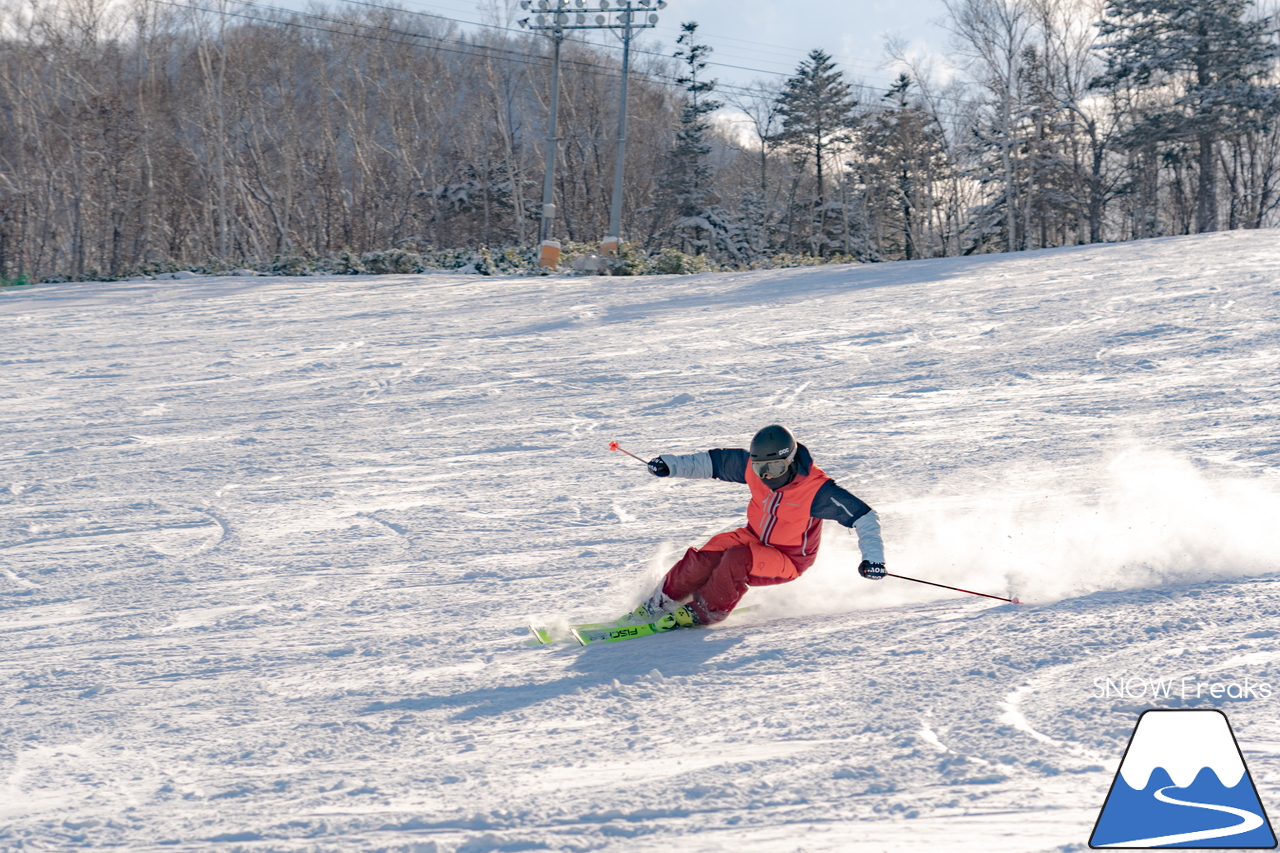 サッポロテイネ｜幼い頃から慣れ親しんだゲレンデで、M's Ski Salon 吉田勝大さんが躍動！